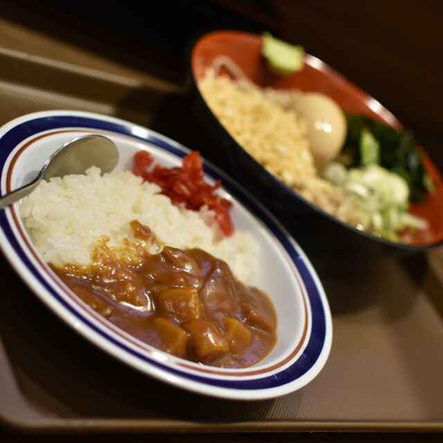 名代 富士そば 新宿都庁店的實拍高清圖