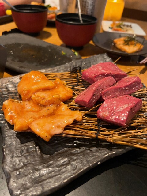 和牛焼肉 牛WAKA丸 新橋店的实拍高清图