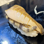 立喰い寿司 鮨處八千代 新宿三丁目店的實拍圖