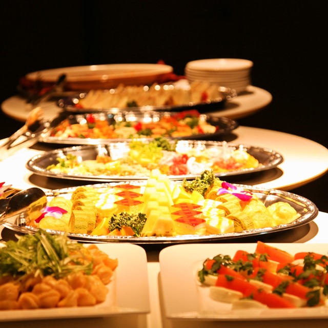 show restaurant nest 新宿店的實拍高清圖