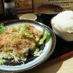 鷲の食卓 南8条店的实拍图