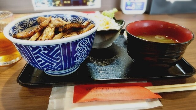 炭火焼豚丼 七凛茶屋坊ず的实拍高清图