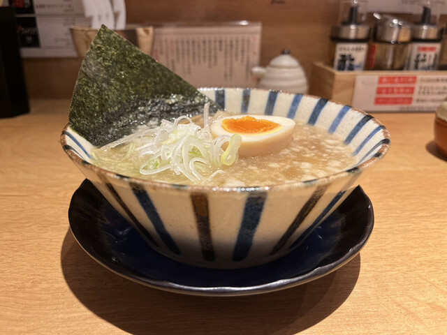 らーめん 香月 代々木公園店的實拍高清圖