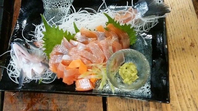 炉ばたカニ鮮的实拍高清图