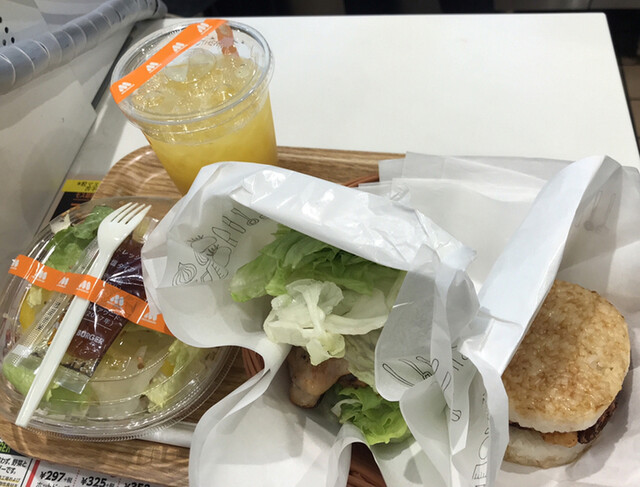 モスバーガー なんばウォーク店的實拍高清圖