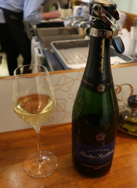 recommendations image for スタンドシャン食 TOKYO恵比寿 Champagne & GYOZA BAR