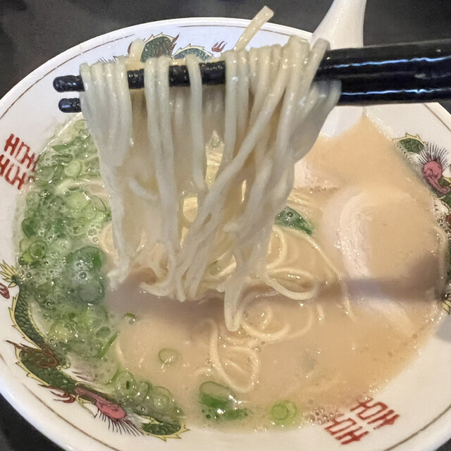 久留米ラーメン 丸久的实拍高清图