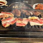 焼肉・ホルモン酒場 肉乃山 錦糸町店的實拍圖