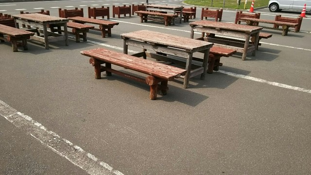 岬の市場的实拍高清图