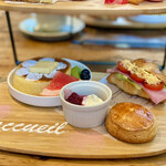 recommendations for カフェ アクイーユ 恵比寿店