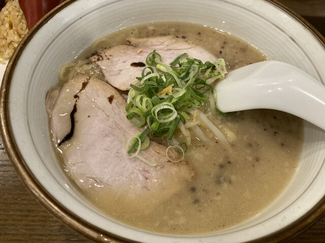 らーめん 熊五郎 せんちゅうパル店的實拍高清圖