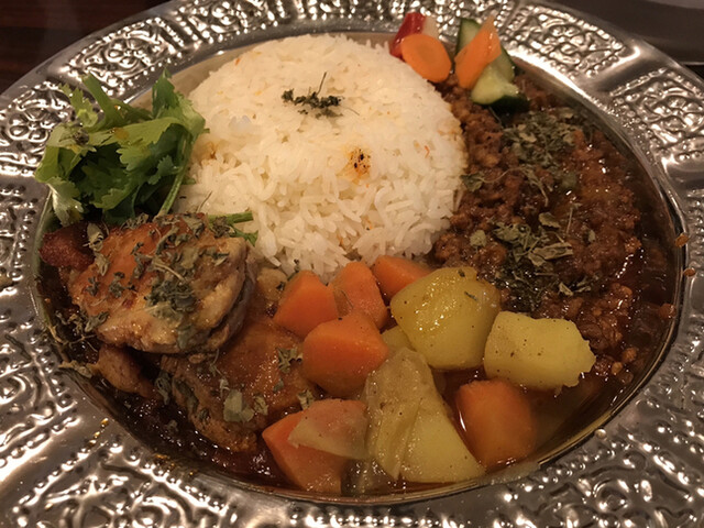 天竺伽哩 AKASHA 京橋本店的實拍高清圖