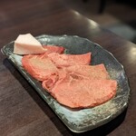 板前焼肉 一笑 靭本町本店的實拍圖