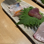魚場 春夏秋冬的實拍圖