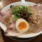 熟成細麺 宝屋 西小路五条店的實拍圖