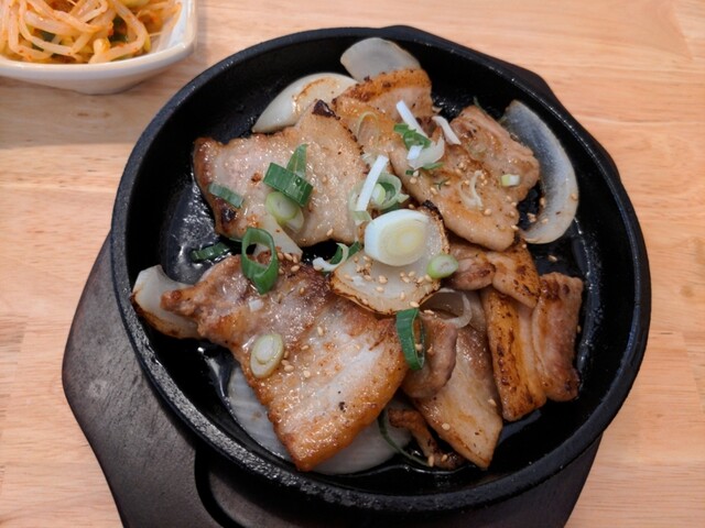 ダモア食堂的实拍高清图