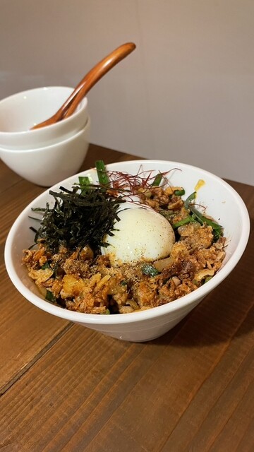 台湾混飯 酒芬的實拍高清圖