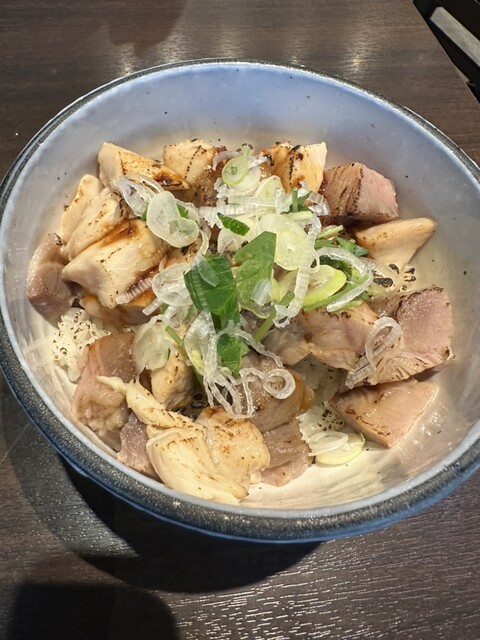 麺屋 彩音的實拍高清圖