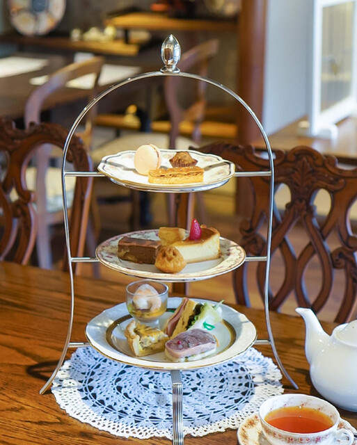 recommendations image for salon de the Tea shot