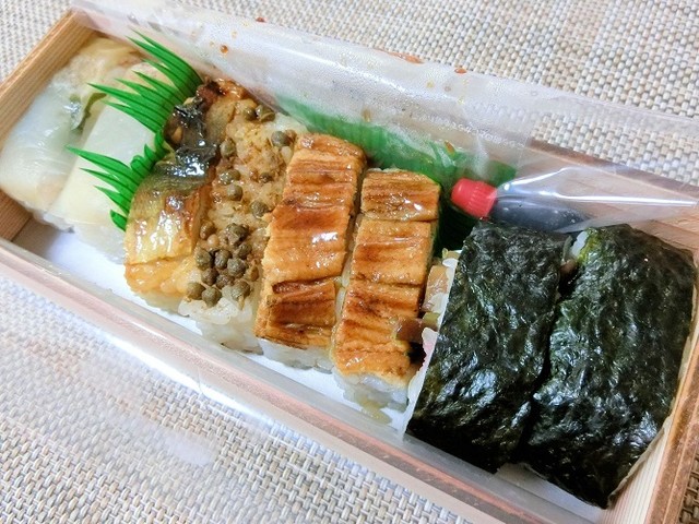 弥助 大阪 アベノ店的实拍高清图