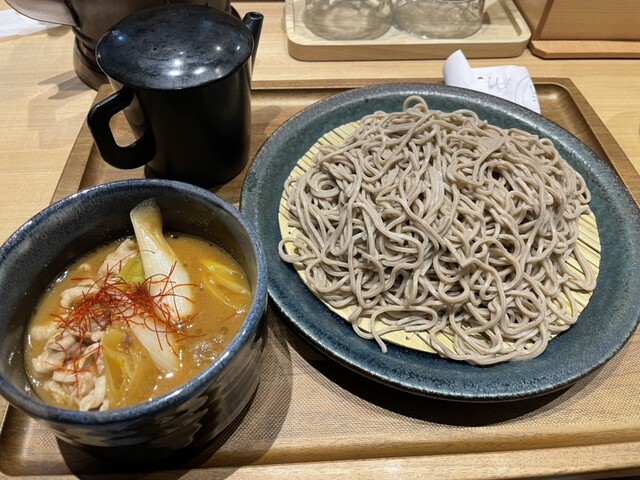 肉蕎麦 トムラウシ 田町店的实拍高清图
