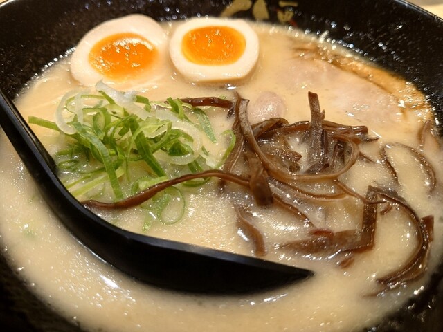 らーめん二男坊 博多デイトス店的實拍高清圖