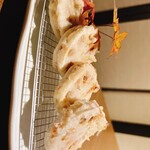 豚○商店 AISHI 新宿店的实拍图