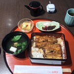 京懐石 美濃吉 天満橋店的實拍圖