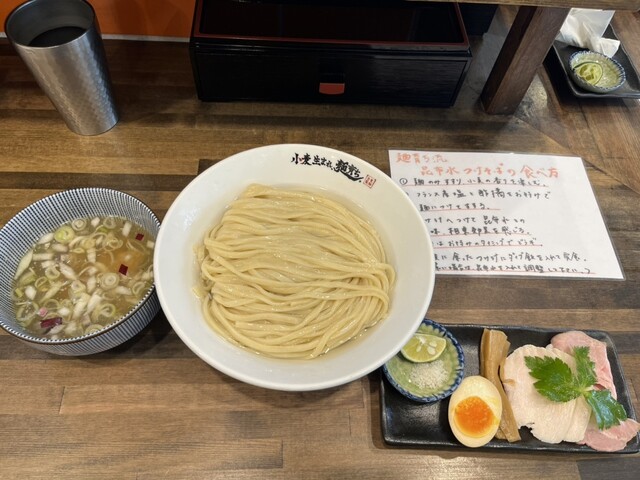 小麦生まれ、麺育ち。的实拍高清图