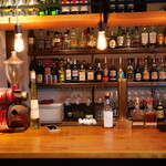 cafe & bar VAN的實拍圖
