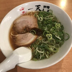 博多ラーメン一天門的實拍圖