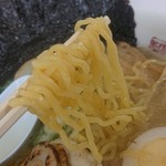 ラーメンの王道 北浜商店 金堀店的实拍图