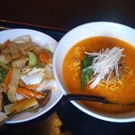 台湾料理 味源 忠和店的实拍图