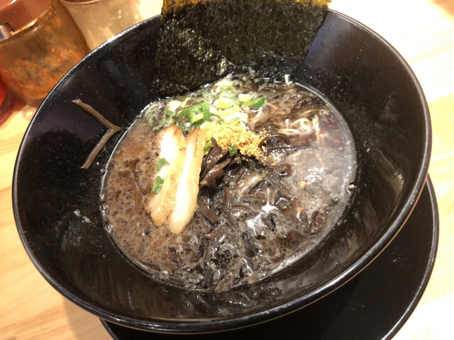 recommendations image for 博多とんこつらーめん 一心堂
