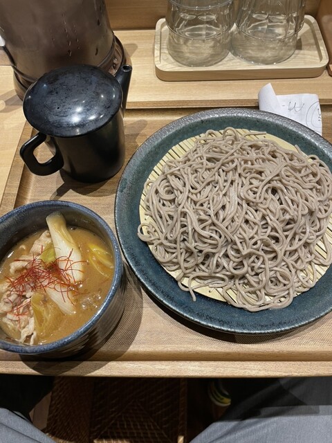 肉蕎麦 トムラウシ 田町店的实拍高清图