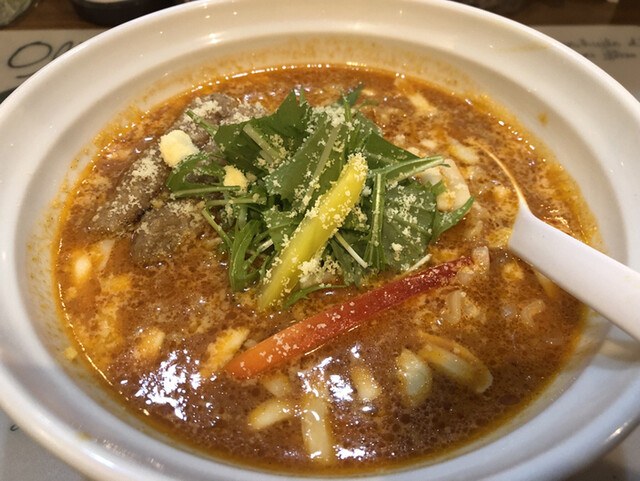濃厚な味わいヌードル 福の樹的实拍高清图
