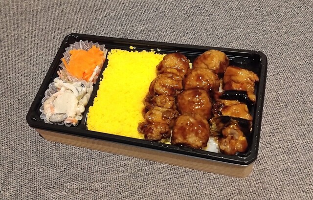 鶏三和 JR京都伊勢丹店的实拍高清图