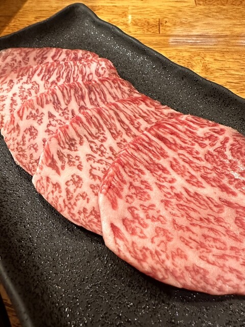 焼肉 旨い牛的實拍高清圖