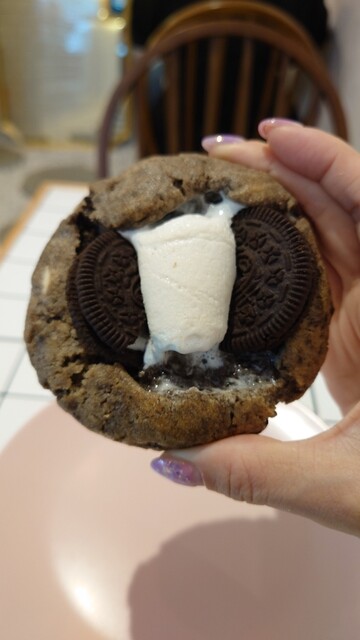 recommendations image for THE COOKIE 594