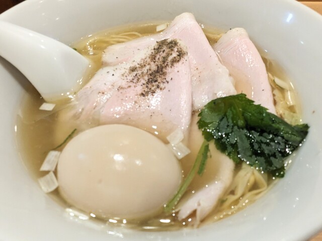 らぁ麺 はやし田 赤羽店的实拍高清图