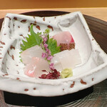 泉岳寺門前 紋屋的實拍圖