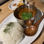 ユメノキュウサク 学芸大学的实拍图