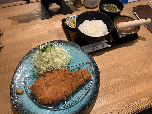 味処てっ平的实拍高清图