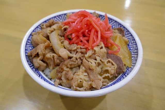 吉野家 東京競馬場店的實拍高清圖