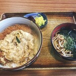 大阪屋食堂的實拍圖