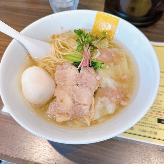塩生姜らー麺専門店 MANNISH 淡路町本店的實拍高清圖
