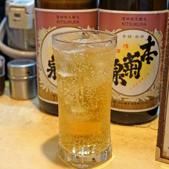 徳多和良的實拍高清圖