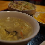 華龍飯店的实拍图
