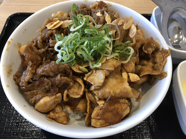 吉野家 ビエラ岸辺健都店的實拍高清圖