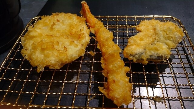 博多天ぷら たかお ルクア大阪店的实拍高清图